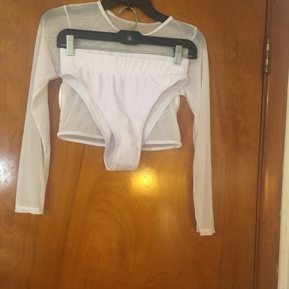 NWOT🔥SHEIN 2 Piece Sheer Coverup Top with Bikini Bottom - Picture 3 of 3